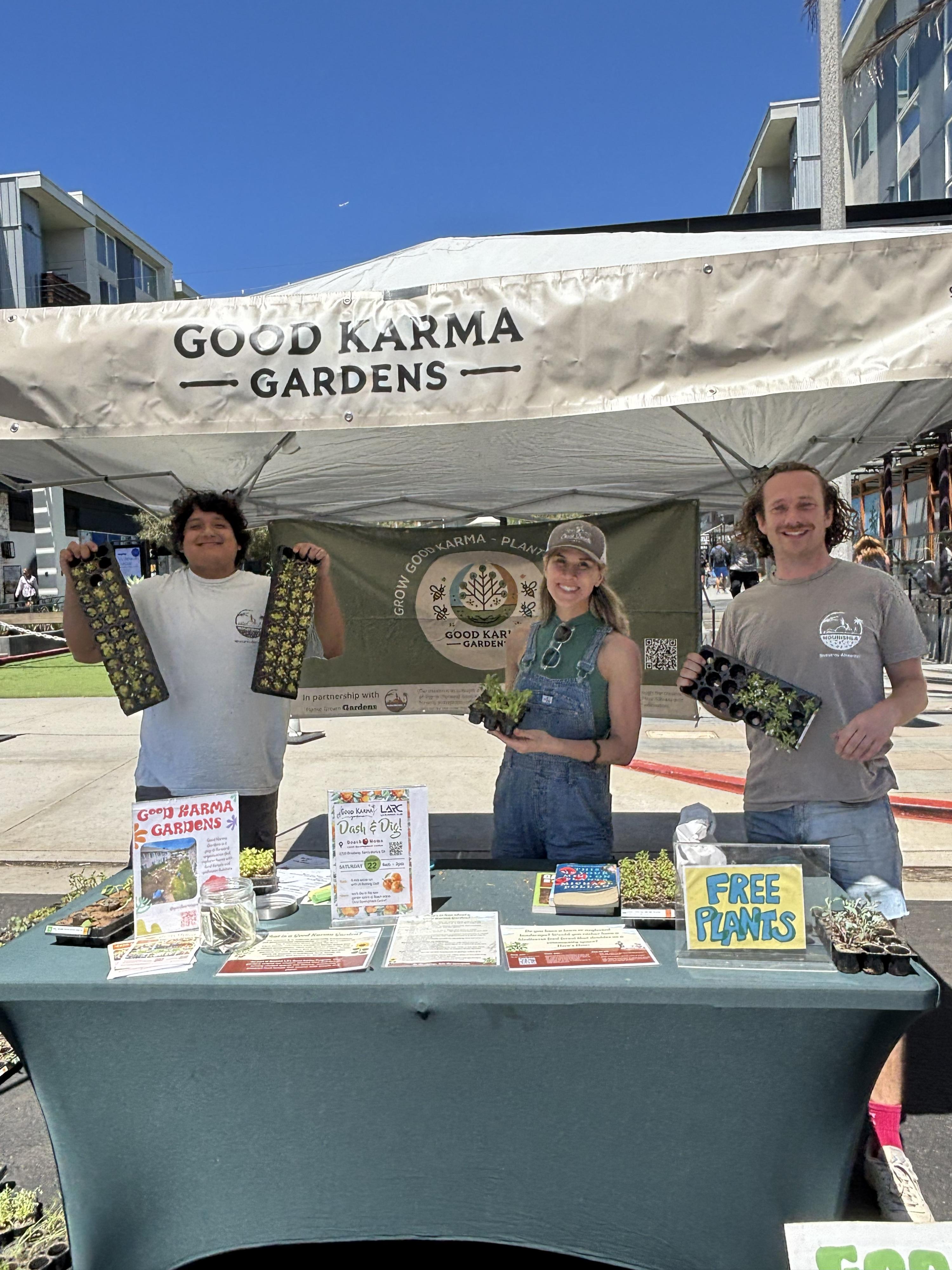 This is a photo of volunteers.