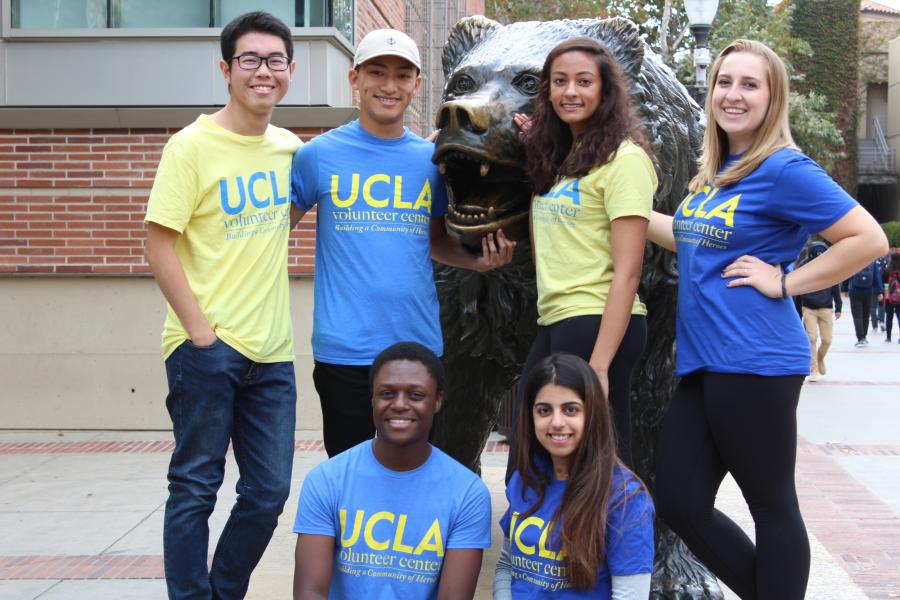 This is a photo of the UCLA Volunteer Center Fellows.